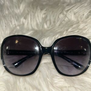 Armani Exchange Black Sunglasses with Oversized Frame and Gradient Lenses